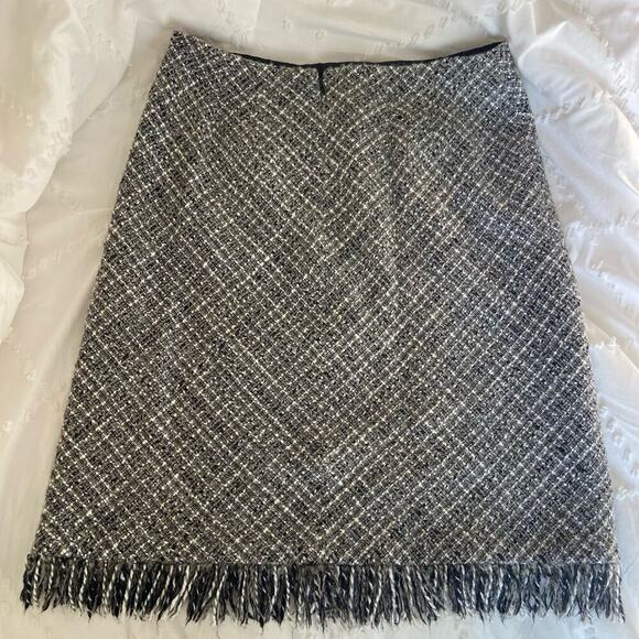 apostrophe wool skirt blend black white gray with fringe 8 pencil skirt - Picture 3 of 6